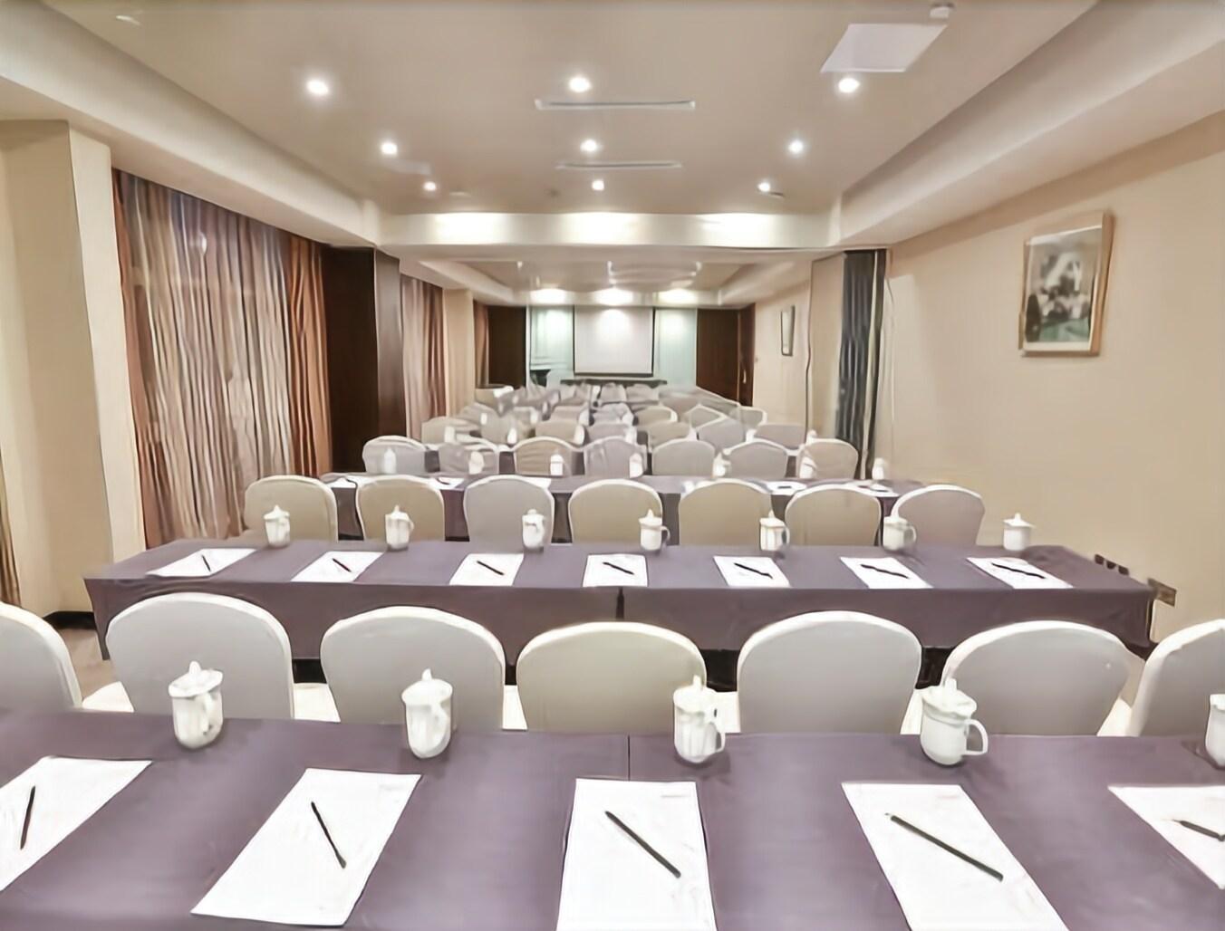 Ramada Encore Guanghan Екстер'єр фото